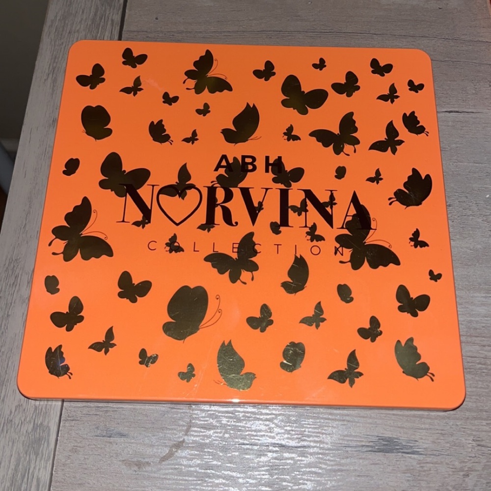 NEW Norvina Pro Pigment Palette Vol 3